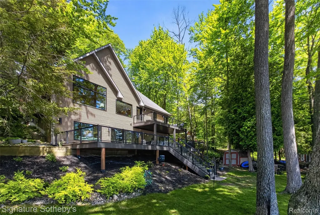 5084 N Birch Avenue Sheridan Township MI 49410