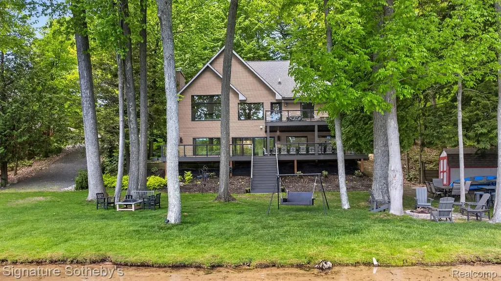 5084 N Birch Avenue Sheridan Township MI 49410