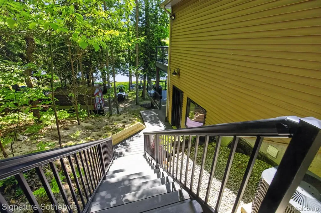 5084 N Birch Avenue Sheridan Township MI 49410
