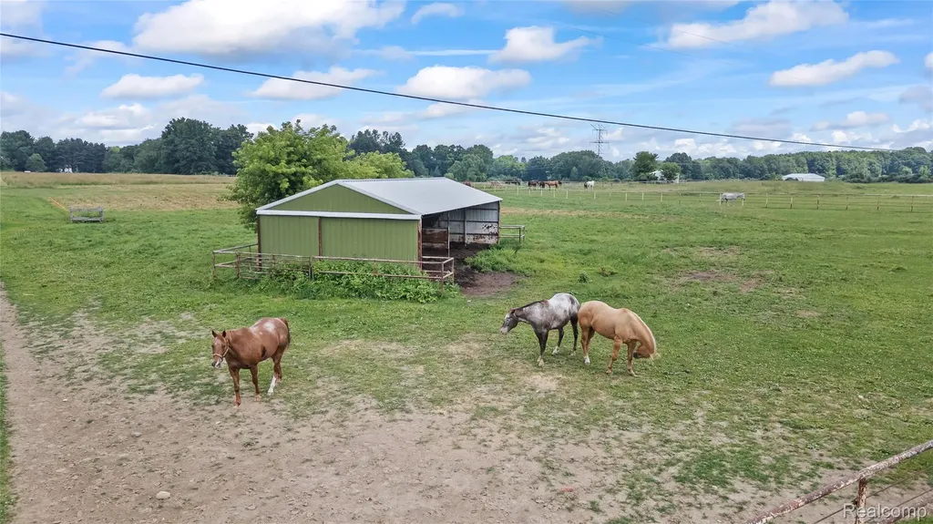 5095 Casey Road Dryden Township MI 48428