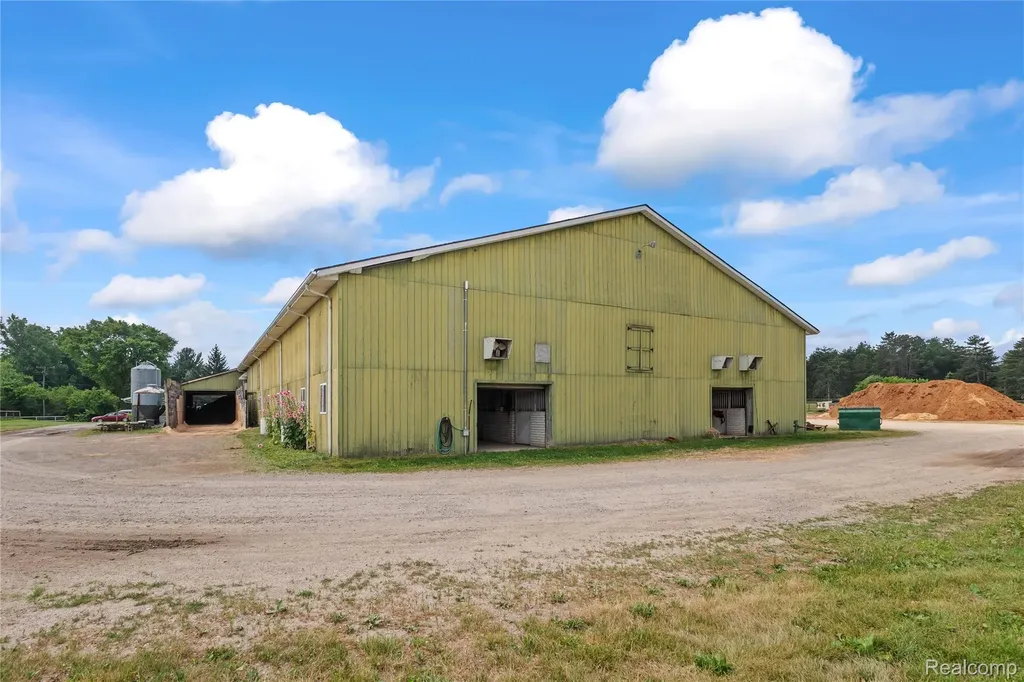5095 Casey Road Dryden Township MI 48428