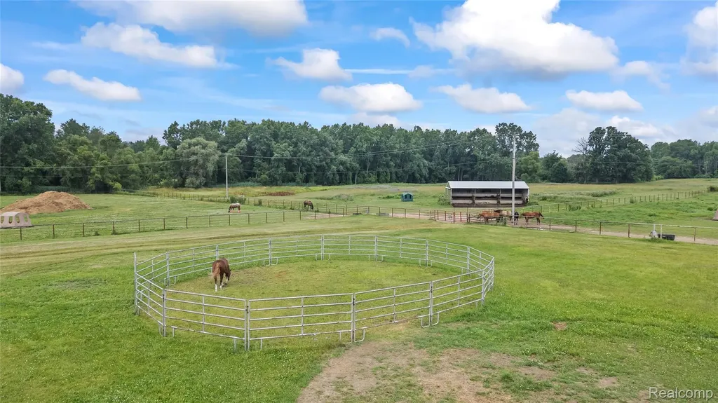 5095 Casey Road Dryden Township MI 48428