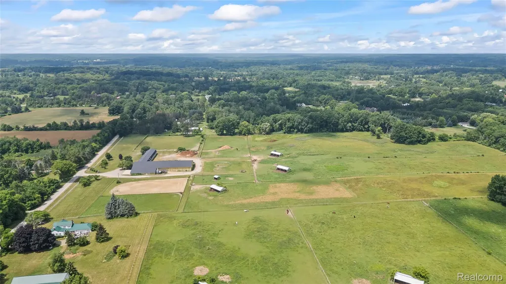 5095 Casey Road Dryden Township MI 48428
