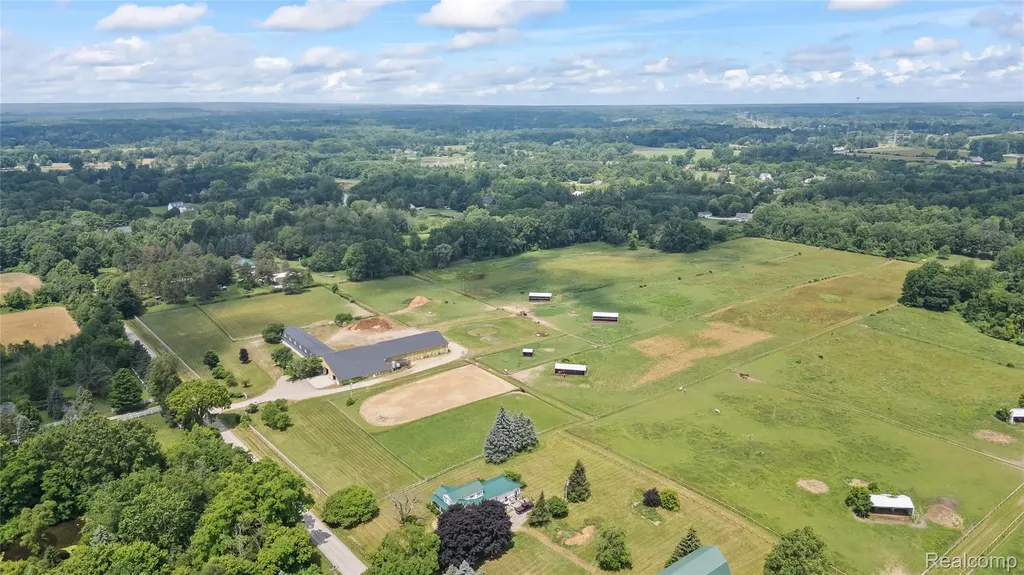 5095 Casey Road Dryden Township MI 48428