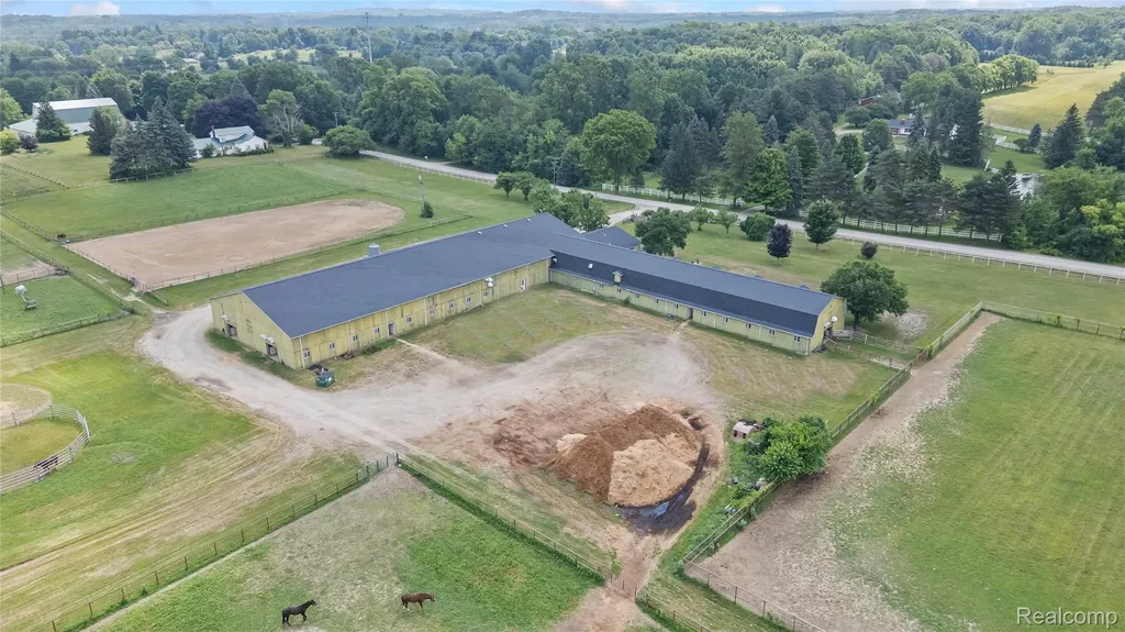 5095 Casey Road Dryden Township MI 48428