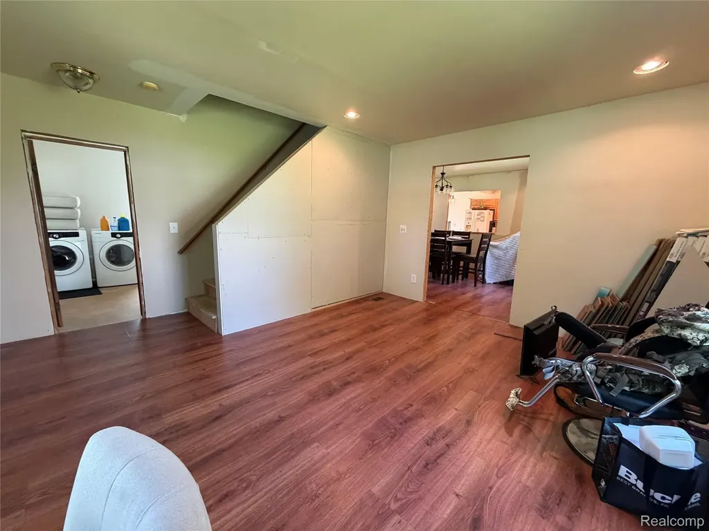 208 E Mill Street Capac Village MI 48014