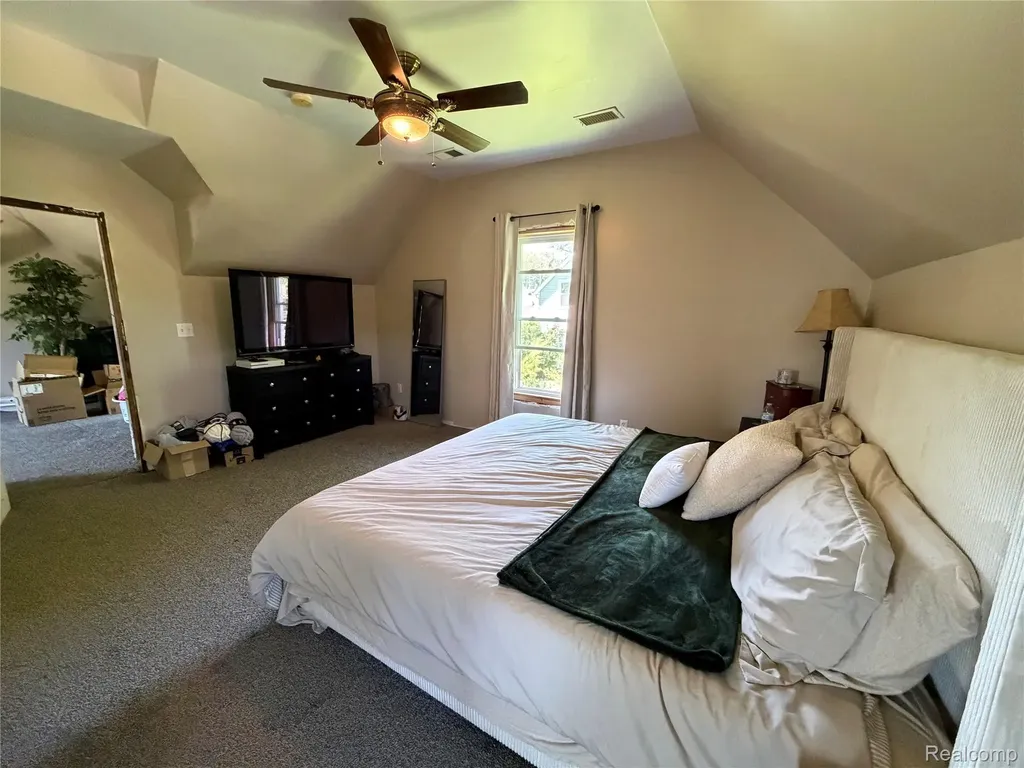 208 E Mill Street Capac Village MI 48014