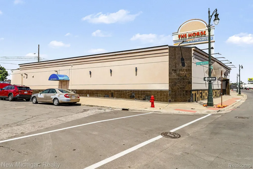 8140 Michigan Avenue Detroit City MI 48210
