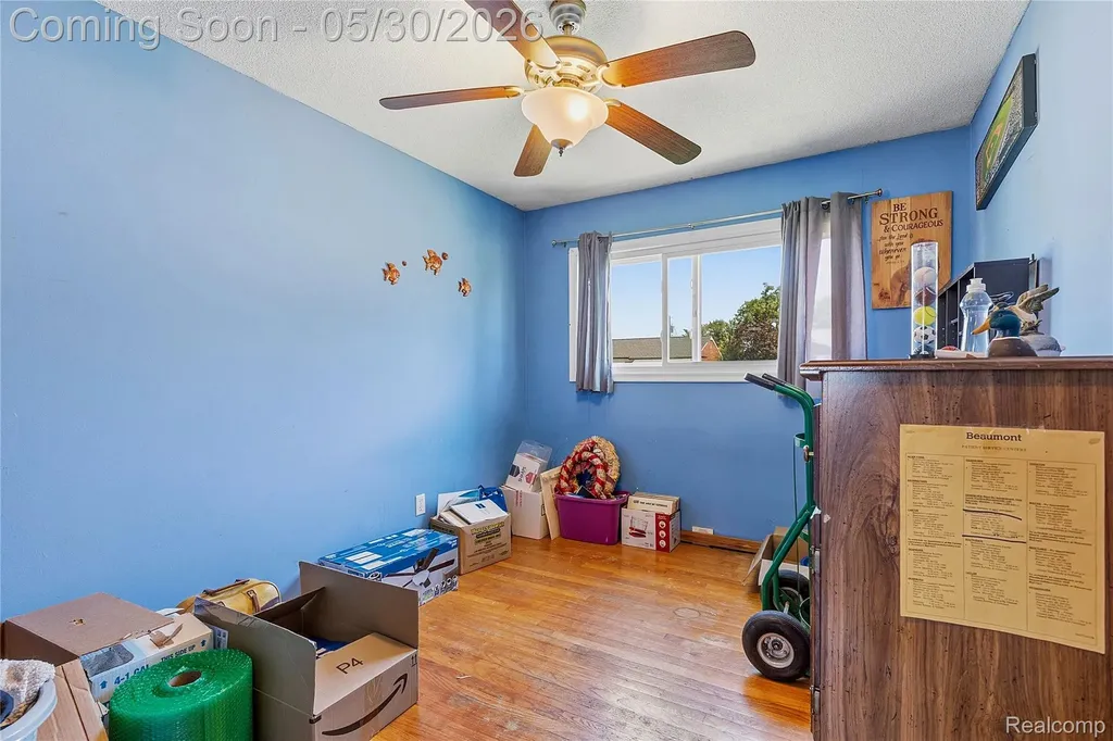 529 Cardwell Street Garden City City MI 48135