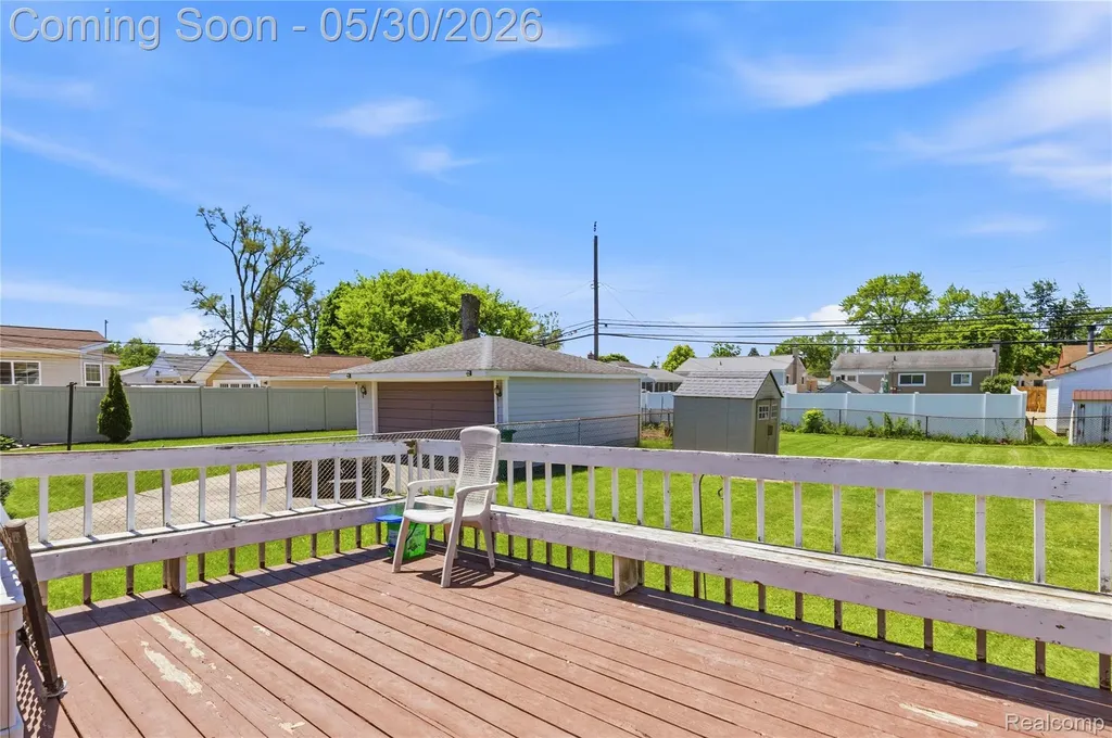 529 Cardwell Street Garden City City MI 48135