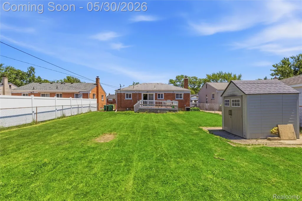 529 Cardwell Street Garden City City MI 48135