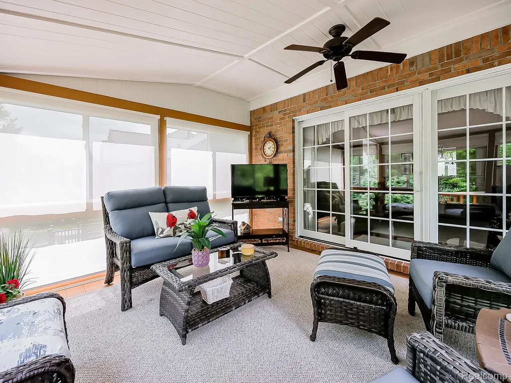 44415 Aspen Ridge Drive Northville Township MI 48168