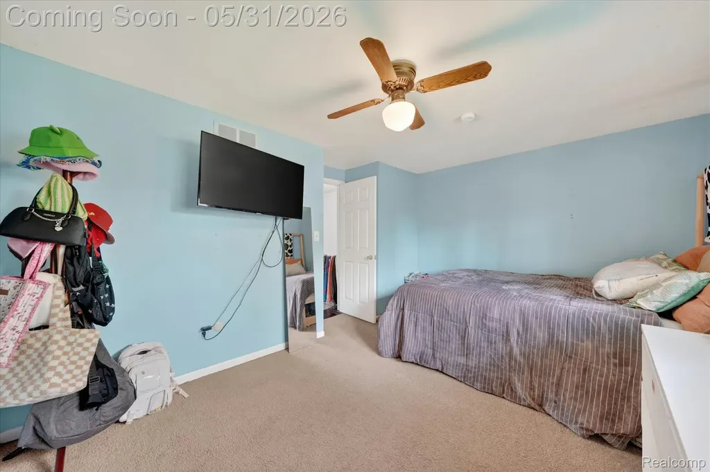 39700 Manor Drive Harrison Charter Township MI 48045