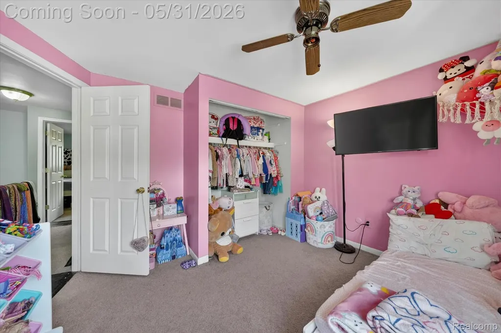 39700 Manor Drive Harrison Charter Township MI 48045