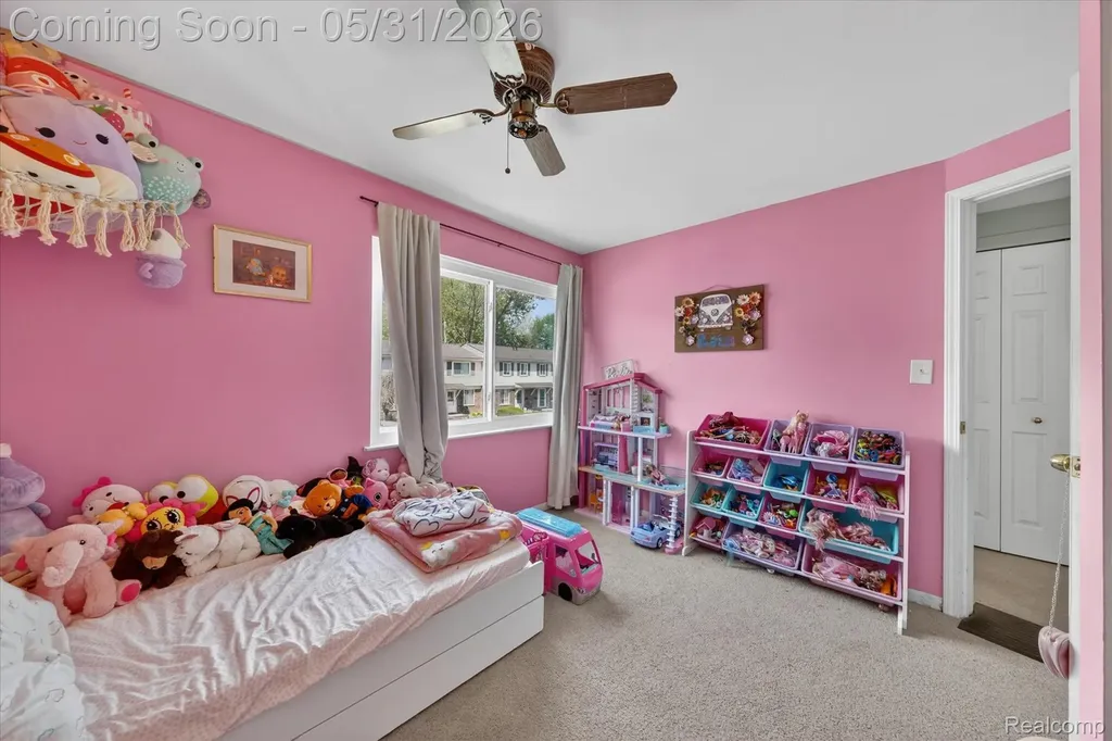 39700 Manor Drive Harrison Charter Township MI 48045