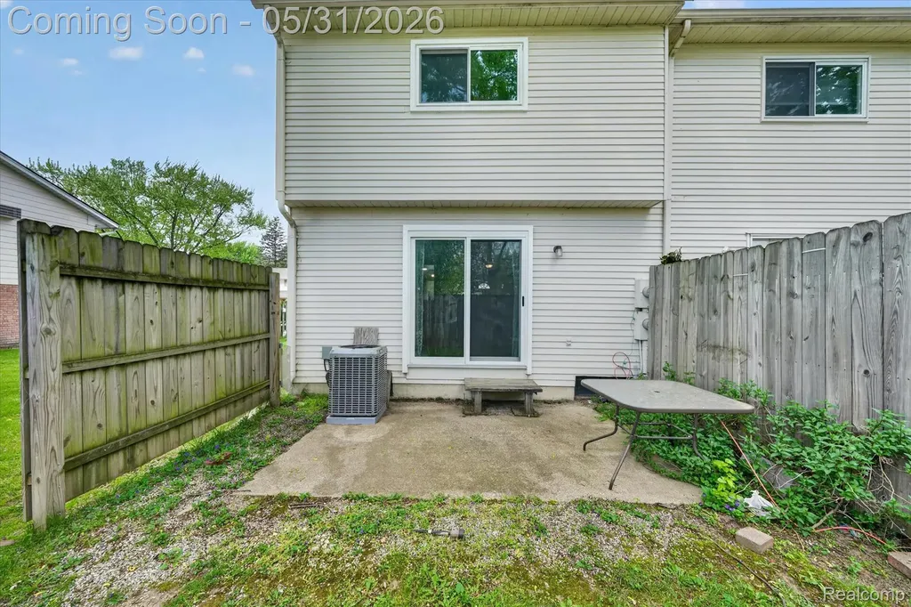 39700 Manor Drive Harrison Charter Township MI 48045