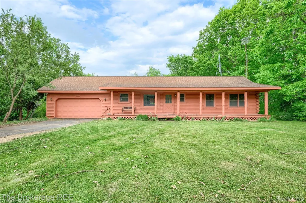 1077 Hadley Road Elba Township MI 48446