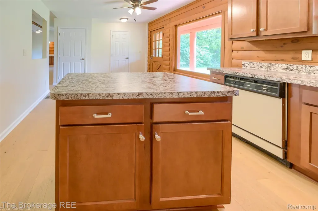 1077 Hadley Road Elba Township MI 48446