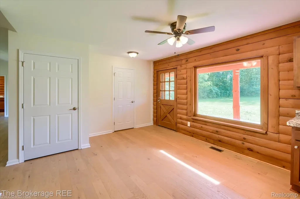 1077 Hadley Road Elba Township MI 48446