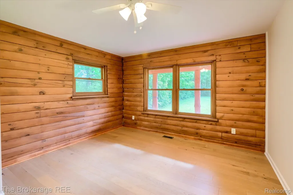 1077 Hadley Road Elba Township MI 48446
