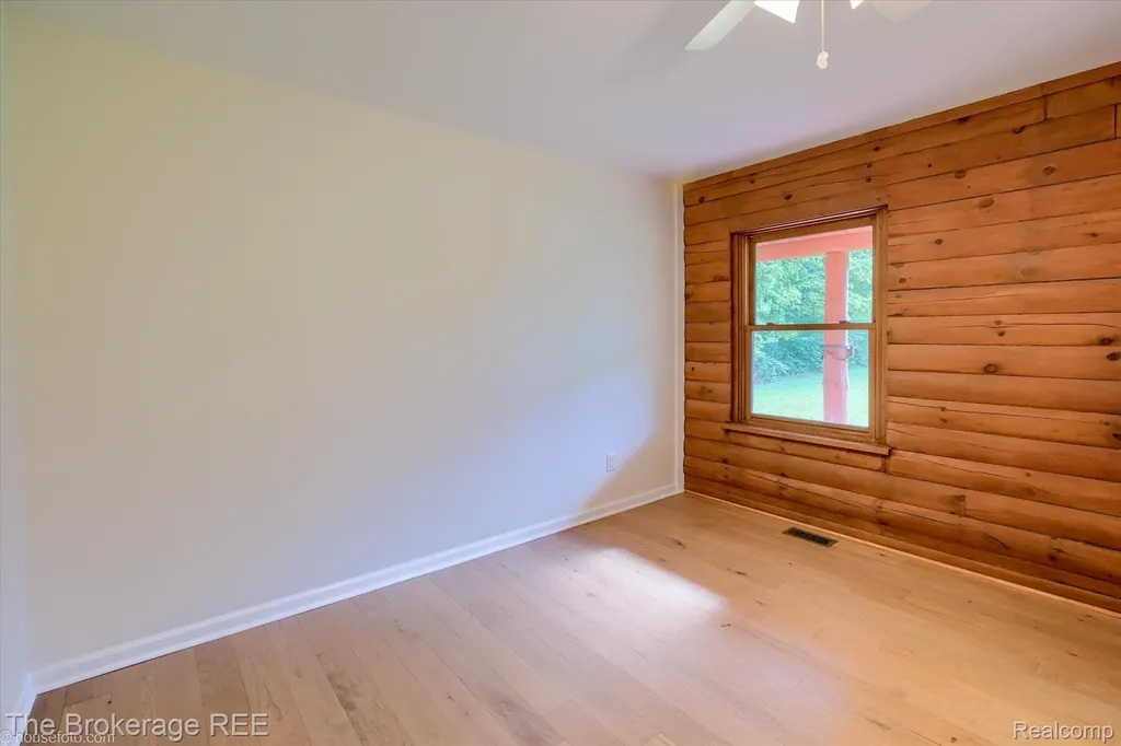 1077 Hadley Road Elba Township MI 48446