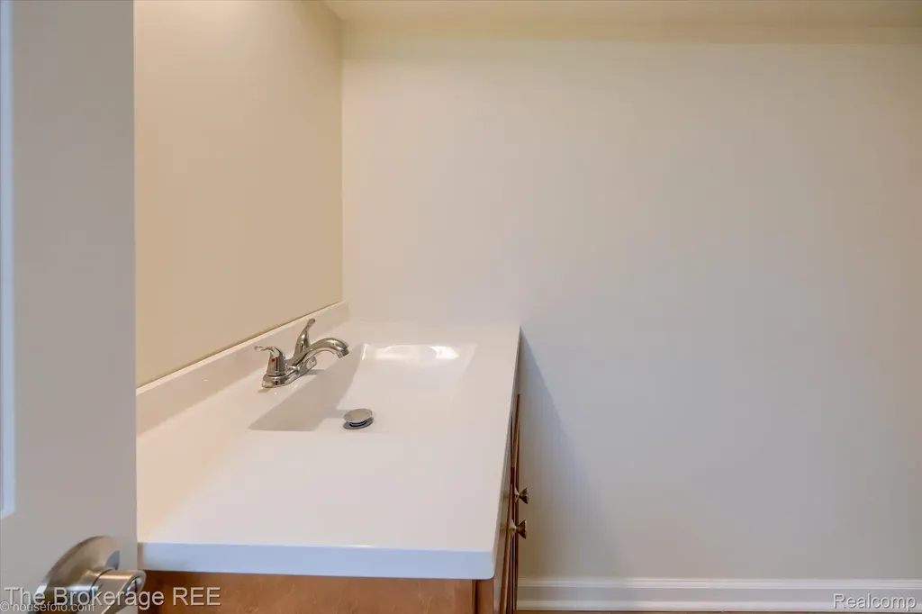 1077 Hadley Road Elba Township MI 48446