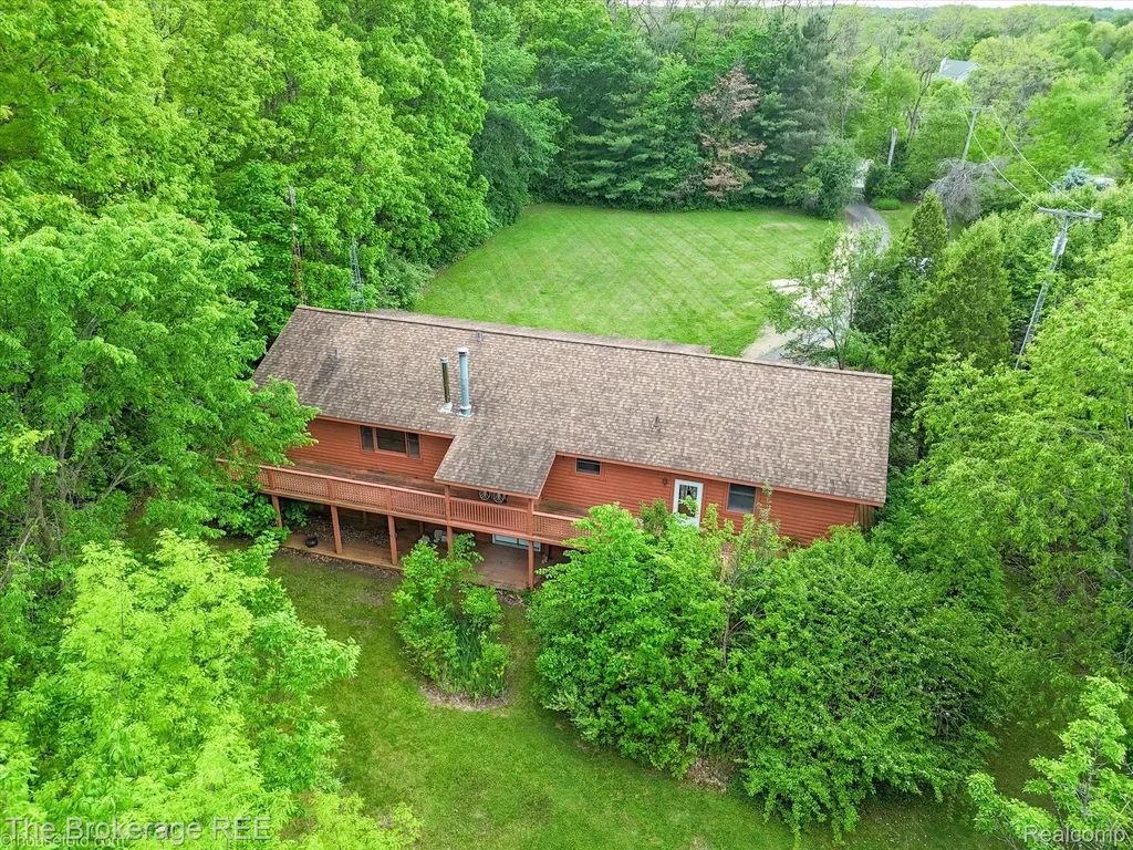 1077 Hadley Road Elba Township MI 48446