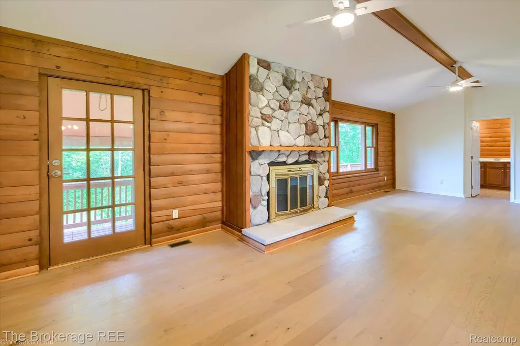 1077 Hadley Road Elba Township MI 48446