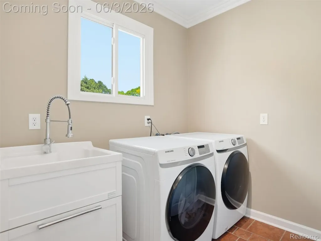 15693 Jennifer Drive Macomb Township MI 48044