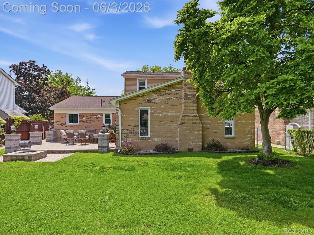 15693 Jennifer Drive Macomb Township MI 48044