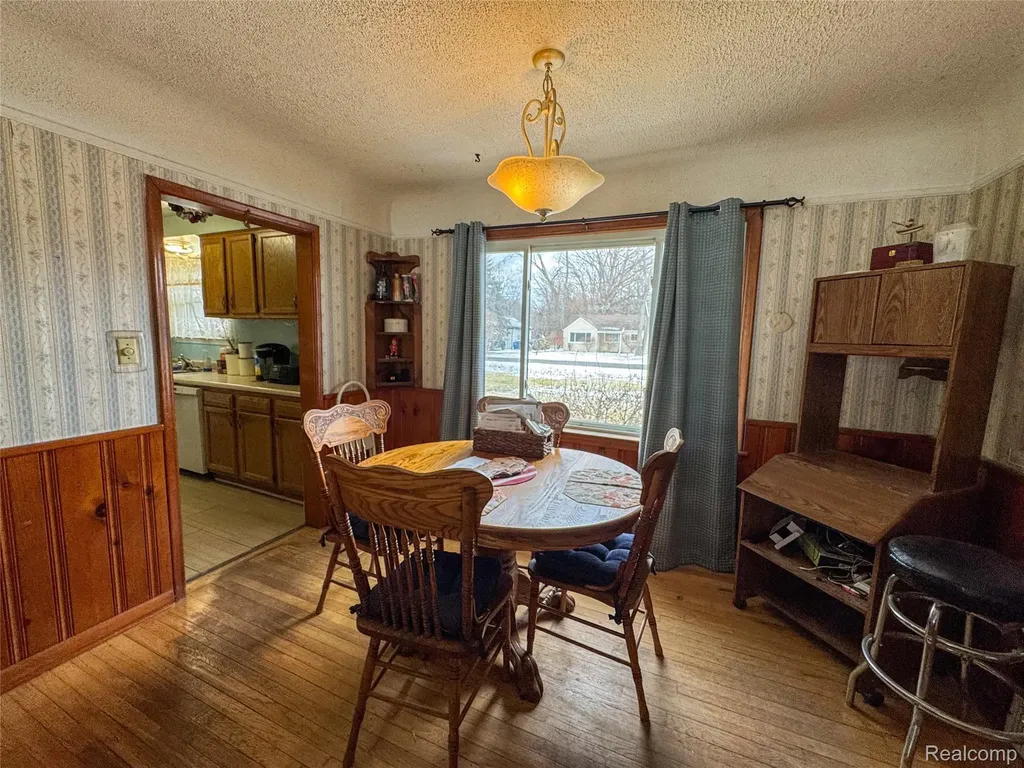 16641 Ryland Redford Charter Township MI 48240