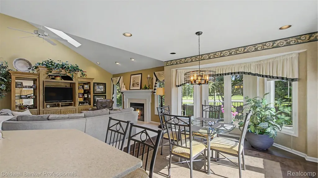 6400 Copper Creek Drive W Washington Township MI 48094