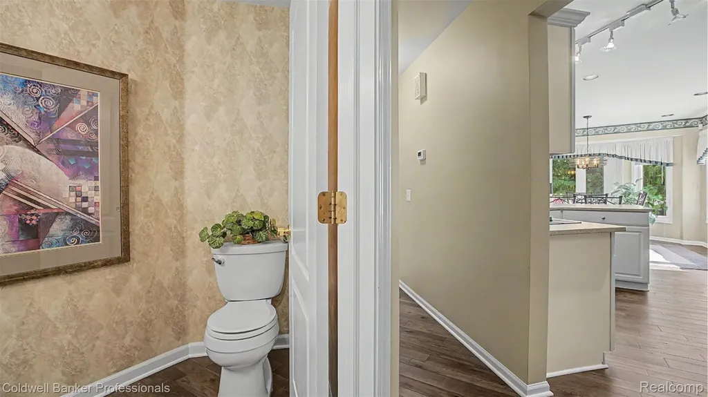 6400 Copper Creek Drive W Washington Township MI 48094