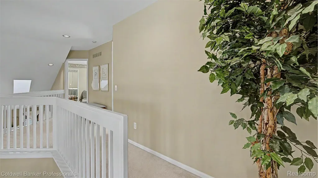 6400 Copper Creek Drive W Washington Township MI 48094