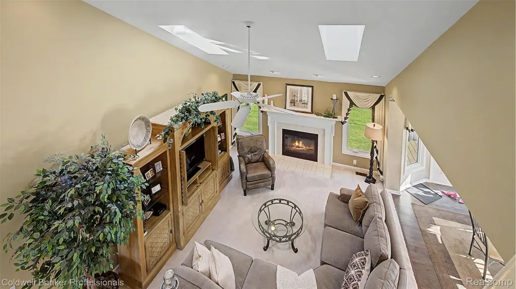 6400 Copper Creek Drive W Washington Township MI 48094