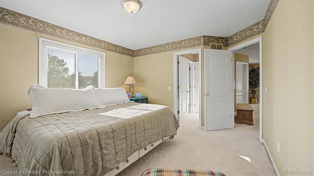 6400 Copper Creek Drive W Washington Township MI 48094