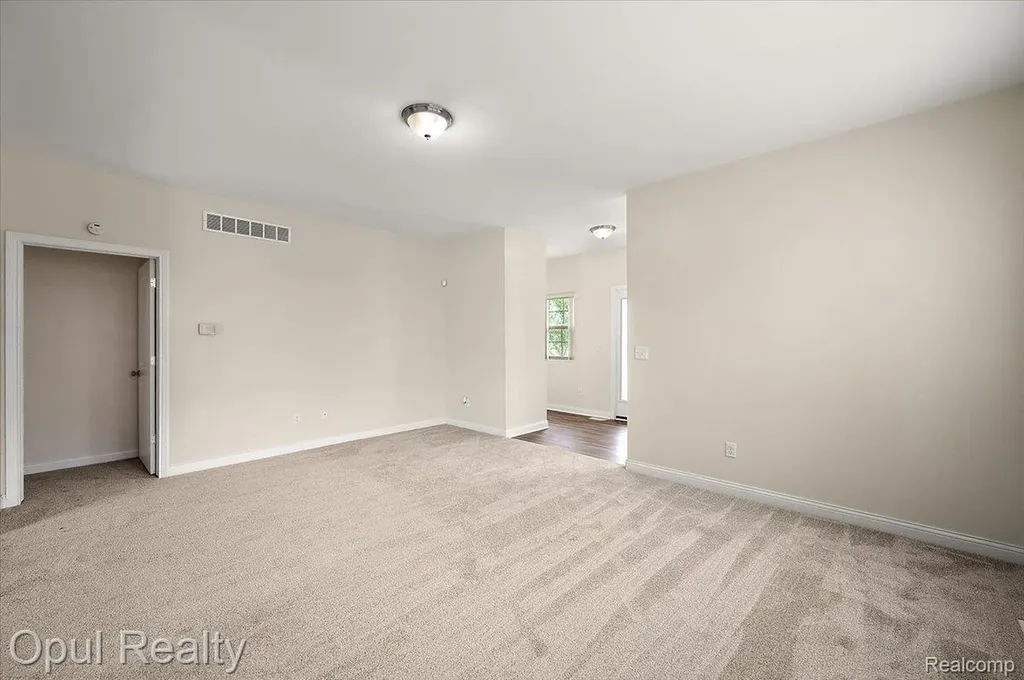 23934 Meadows Avenue Flat Rock City MI 48134