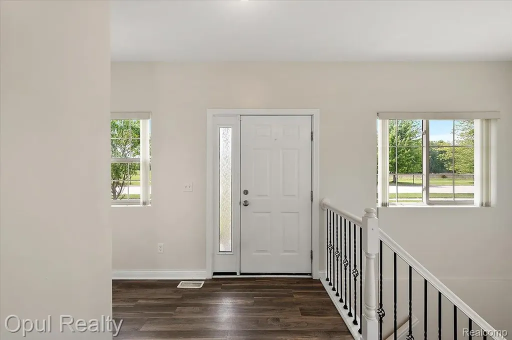 23934 Meadows Avenue Flat Rock City MI 48134
