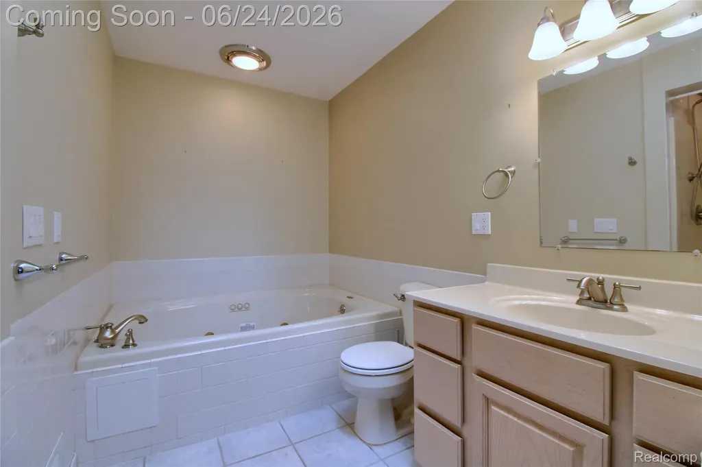 24487 Dugan Drive Huron Charter Township MI 48164