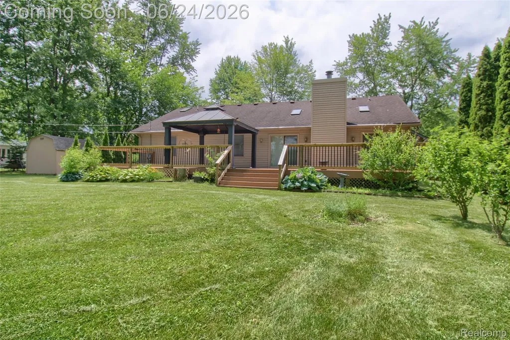 24487 Dugan Drive Huron Charter Township MI 48164