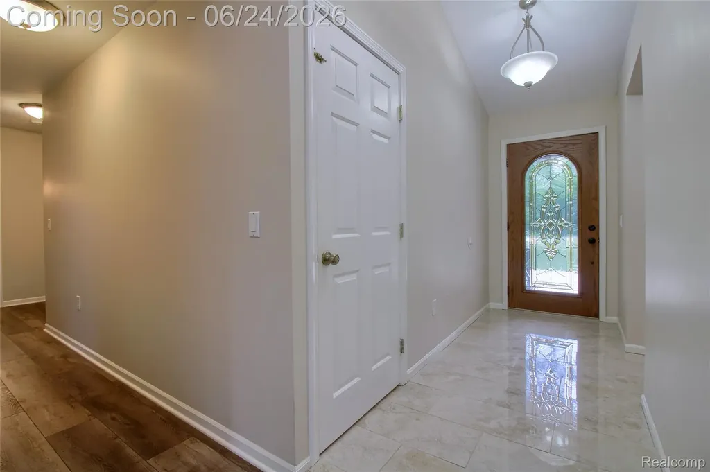 24487 Dugan Drive Huron Charter Township MI 48164
