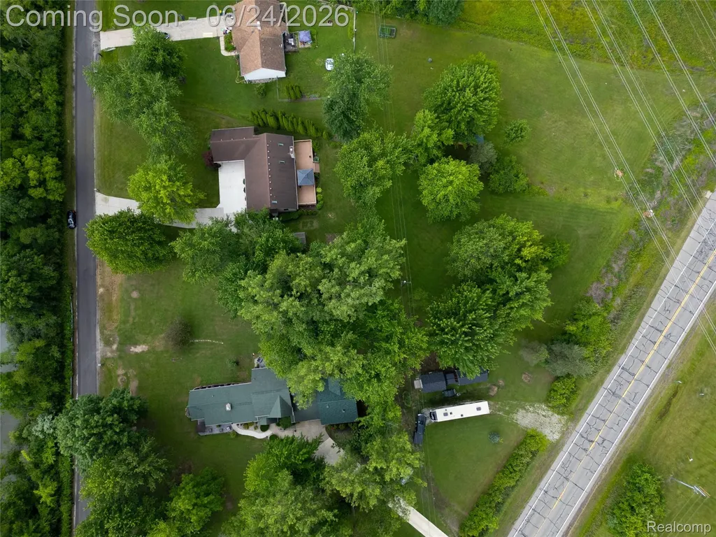 24487 Dugan Drive Huron Charter Township MI 48164