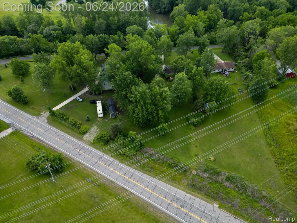 24487 Dugan Drive Huron Charter Township MI 48164