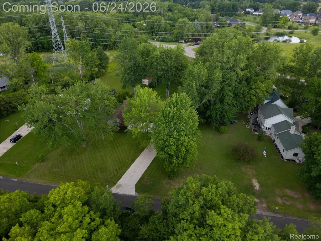 24487 Dugan Drive Huron Charter Township MI 48164