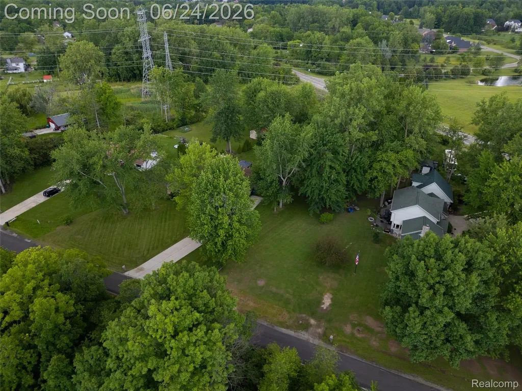 24487 Dugan Drive Huron Charter Township MI 48164