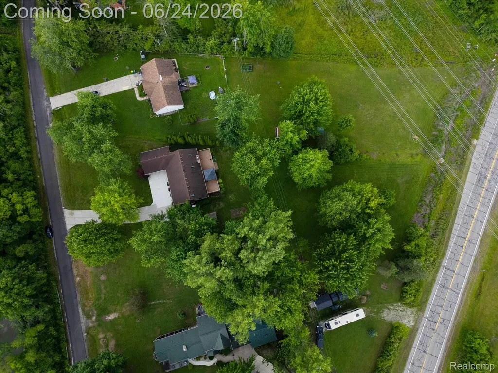 24487 Dugan Drive Huron Charter Township MI 48164