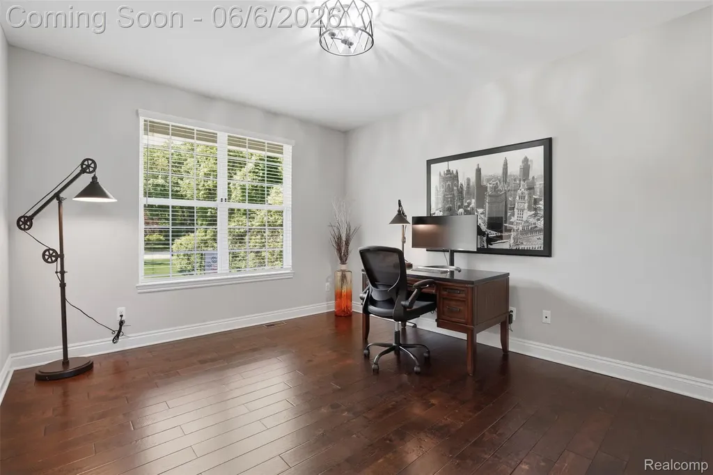 7375 N Mistwood Drive White Lake Charter Township MI 48383