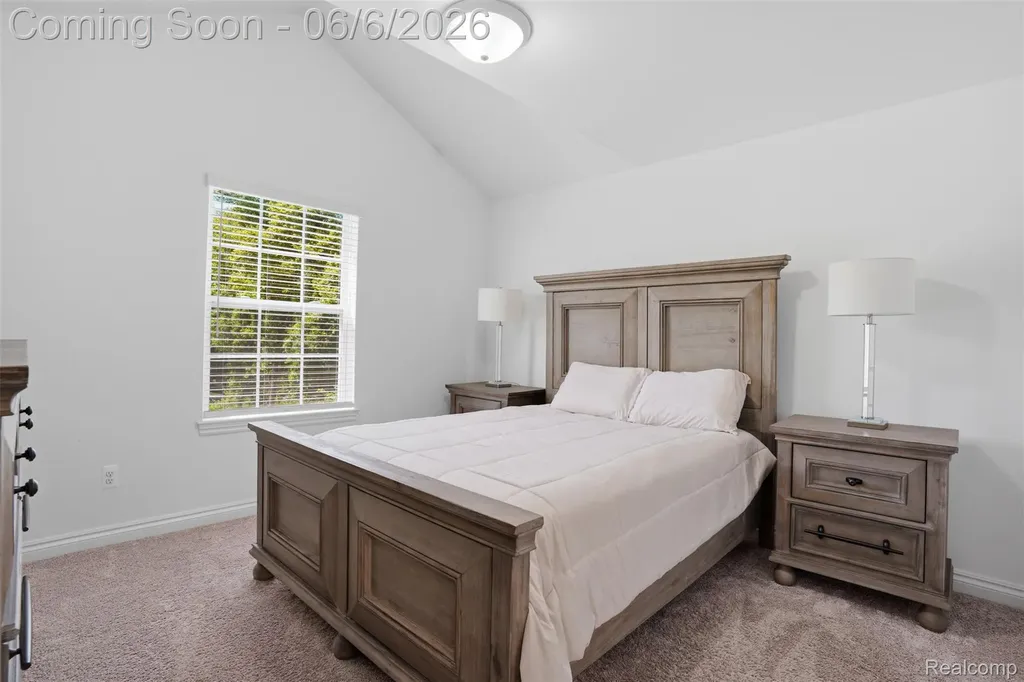 7375 N Mistwood Drive White Lake Charter Township MI 48383