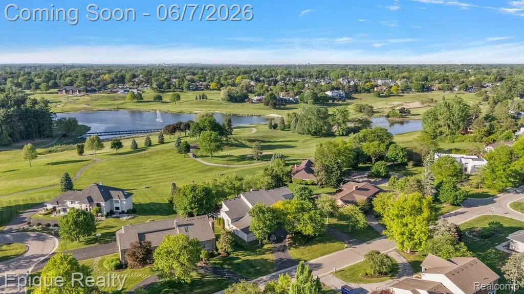 1848 Golf Ridge Drive S Bloomfield Hills City MI 48302