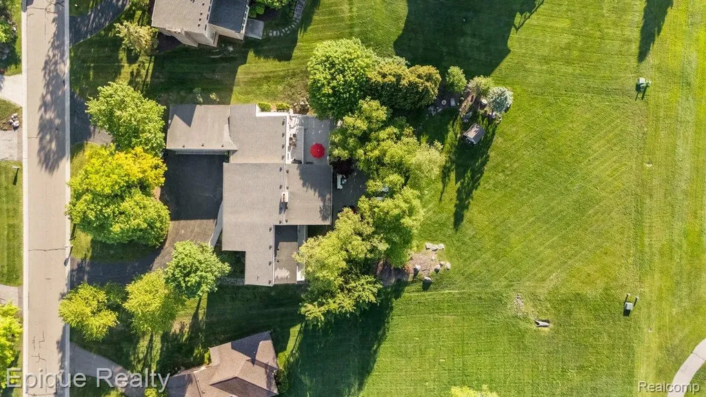 1848 Golf Ridge Drive S Bloomfield Hills City MI 48302